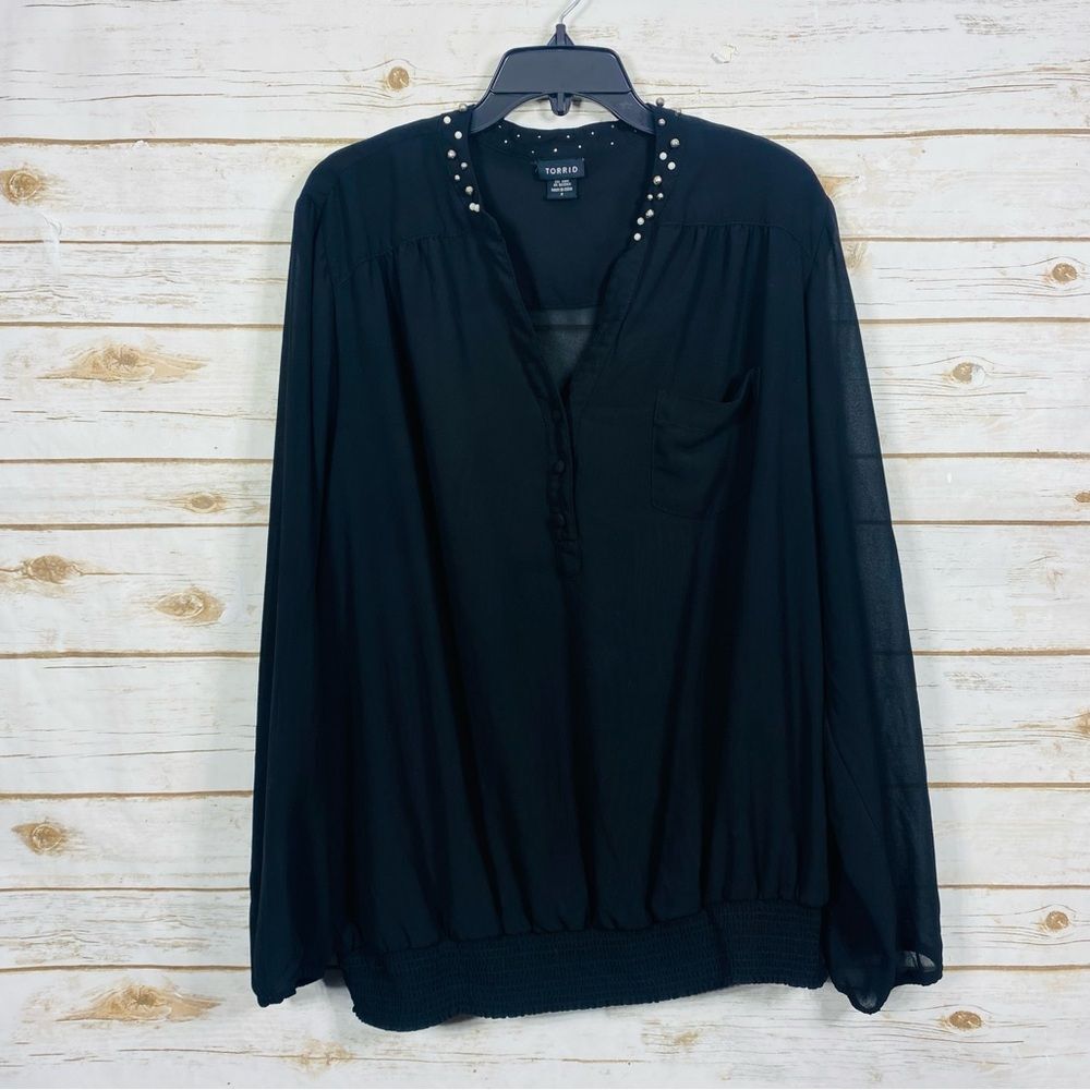 Torrid Black‎ Long Sleeve Blouse with Stud Accents Size 3/3X